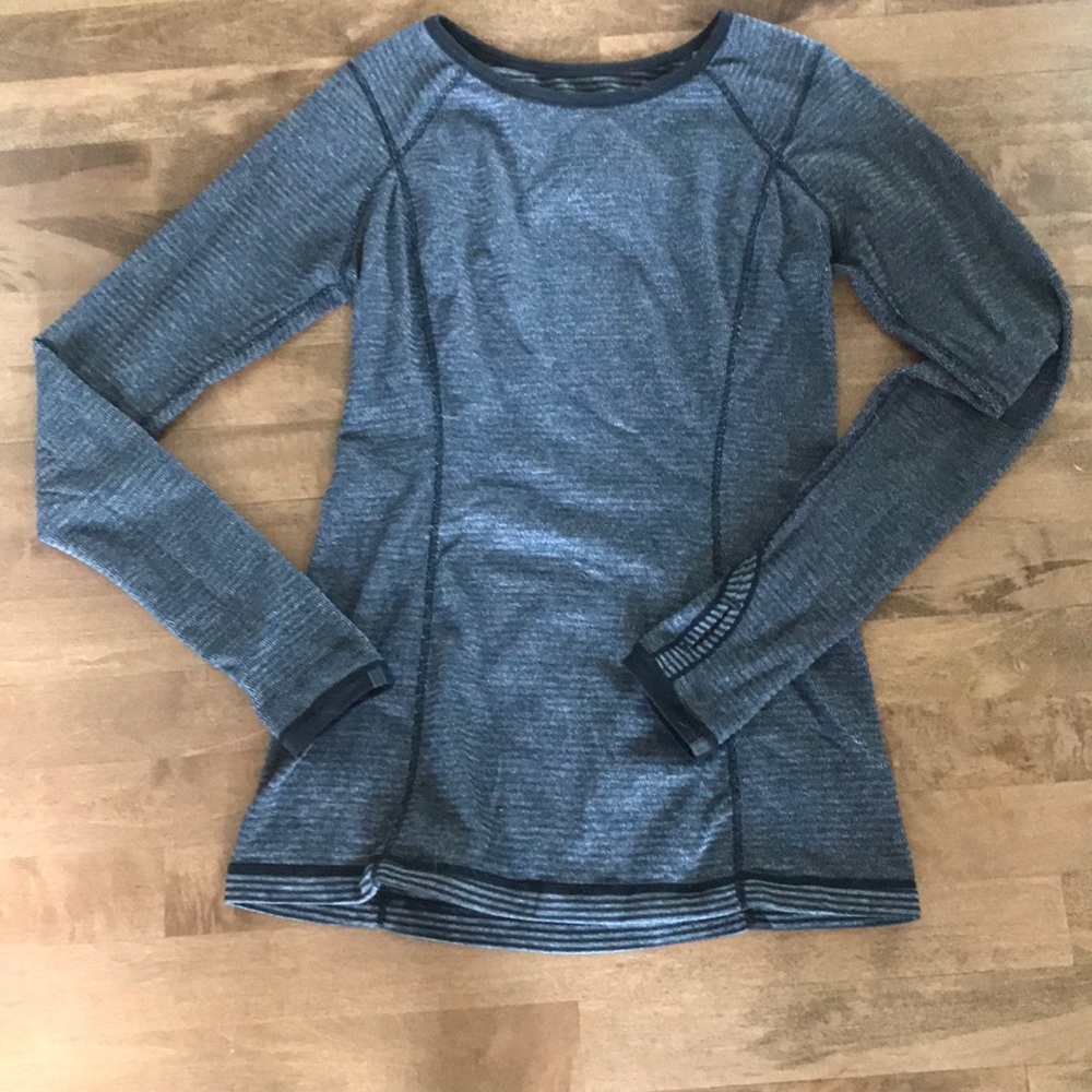 Lululemon Reversible Pullover. - image 4